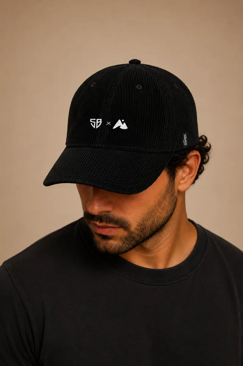 Casquette en velours noir Stade B.