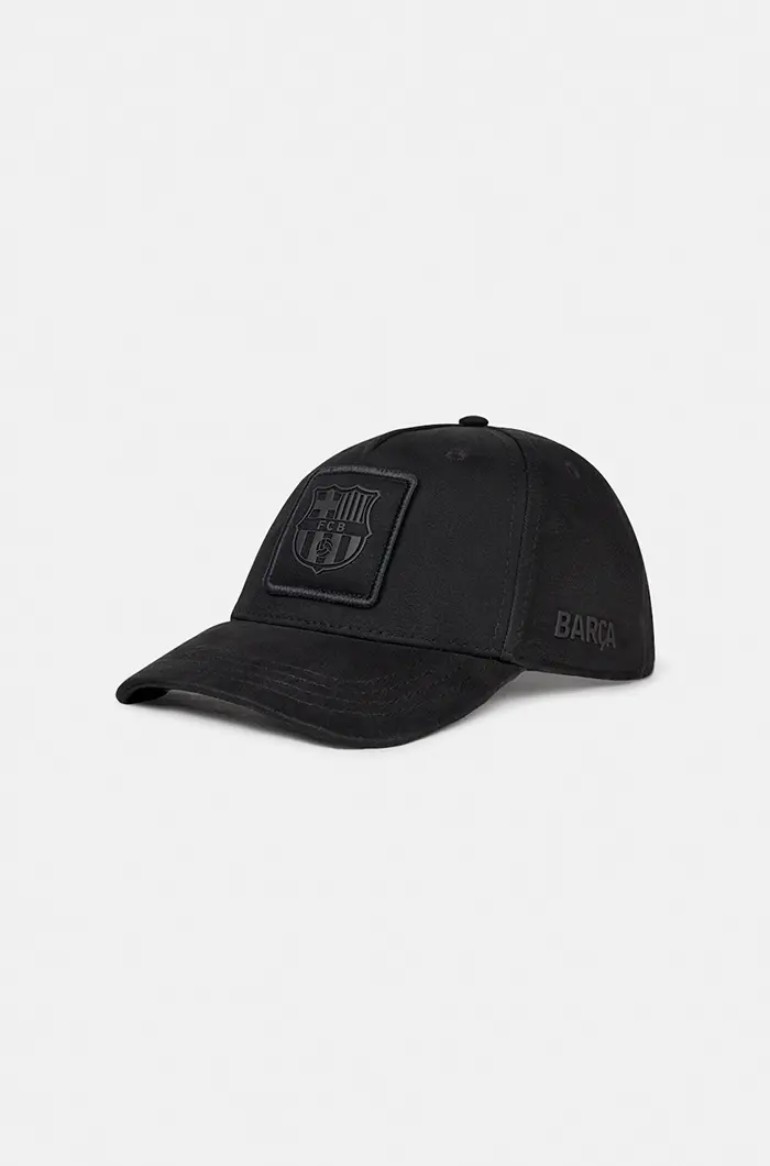 FC Barcelona black cap with embroidered crest - Junior