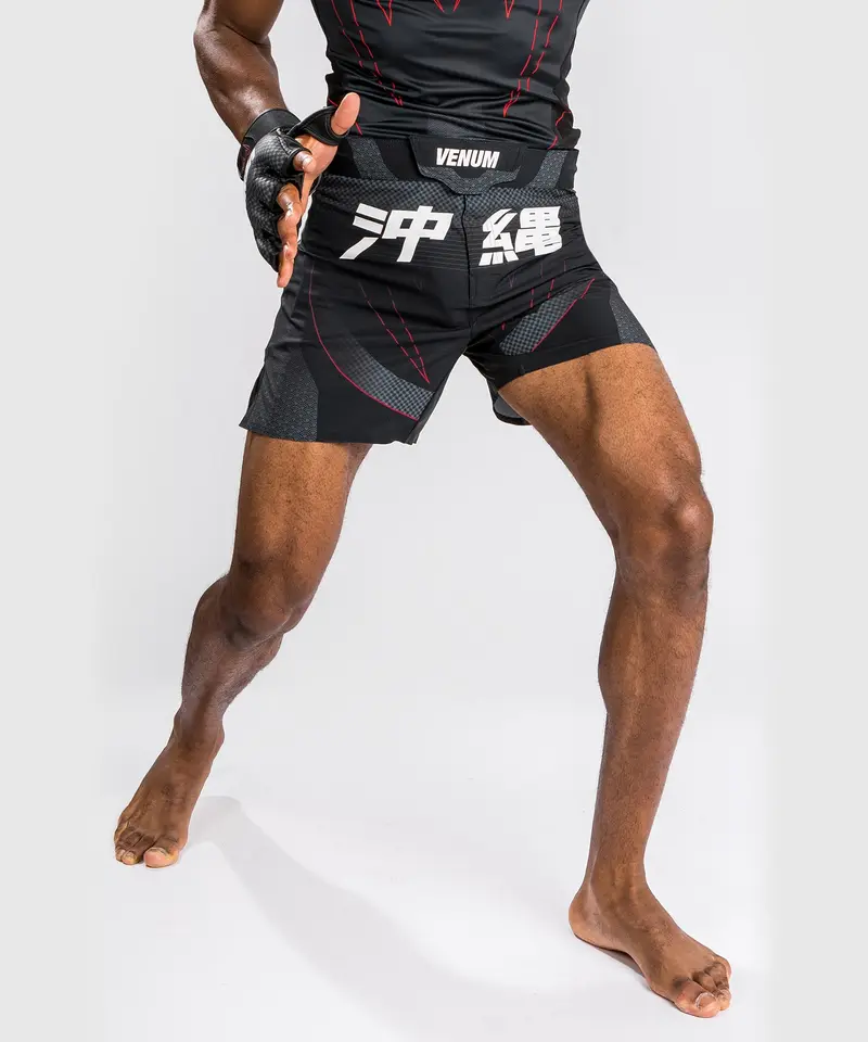Fightshorts Venum Okinawa 3.0 - Noir/Rouge