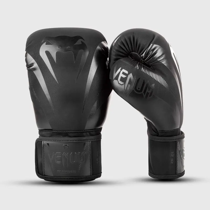 Gants de boxe Venum Impact – Noir/Noir