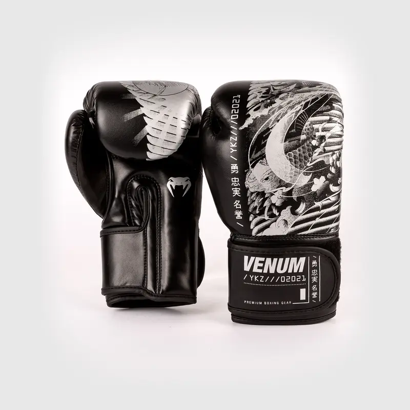 Gants de Boxe Venum YKZ21 - Pour Enfant - Noir/Blanc