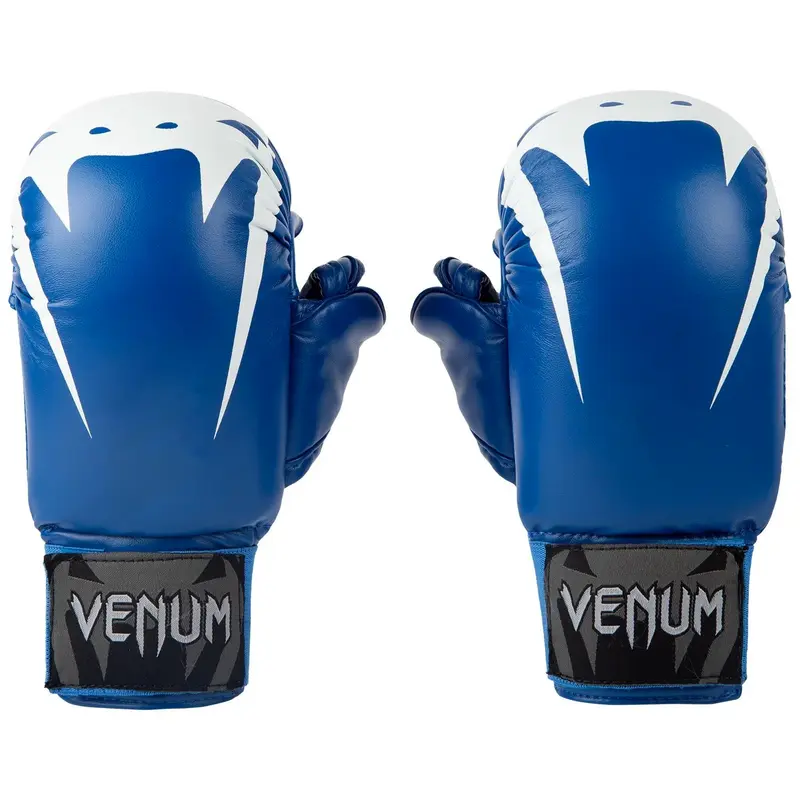 Gants de Karaté Venum Giant - Avec Pouces