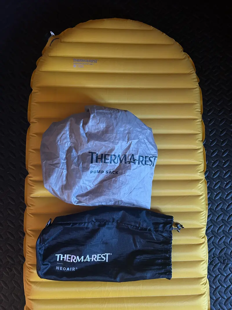 Location matelas gonflable Thermarest neoair Xlite NXT. 15 euros/week end.