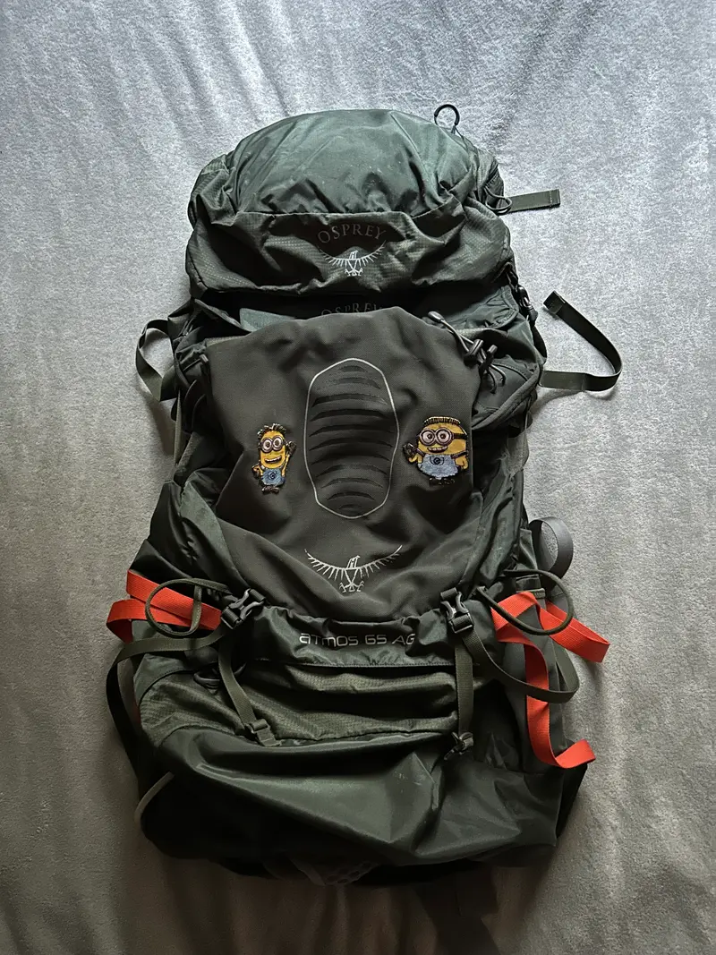 Location sac à dos Osprey Atmos 65 AG. Taille L. 15 euros / week-end et 20 euros / semaine.