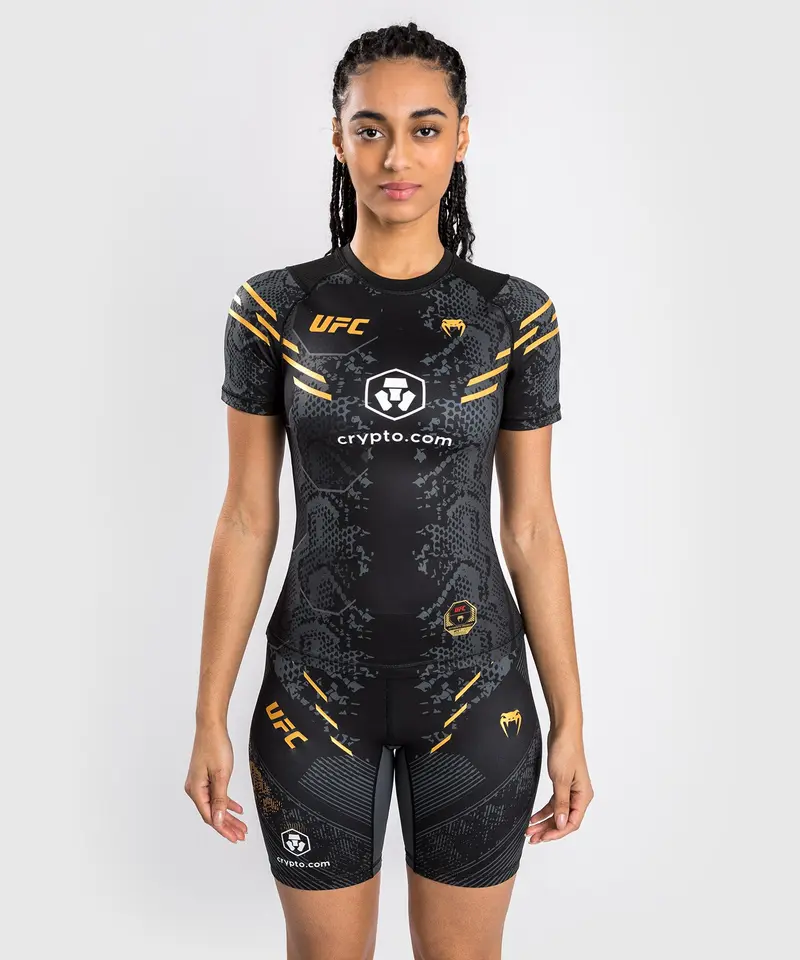 Rashguard à manches courtes pour Femmes UFC Adrenaline by Venum Authentic Fight Night - Champion