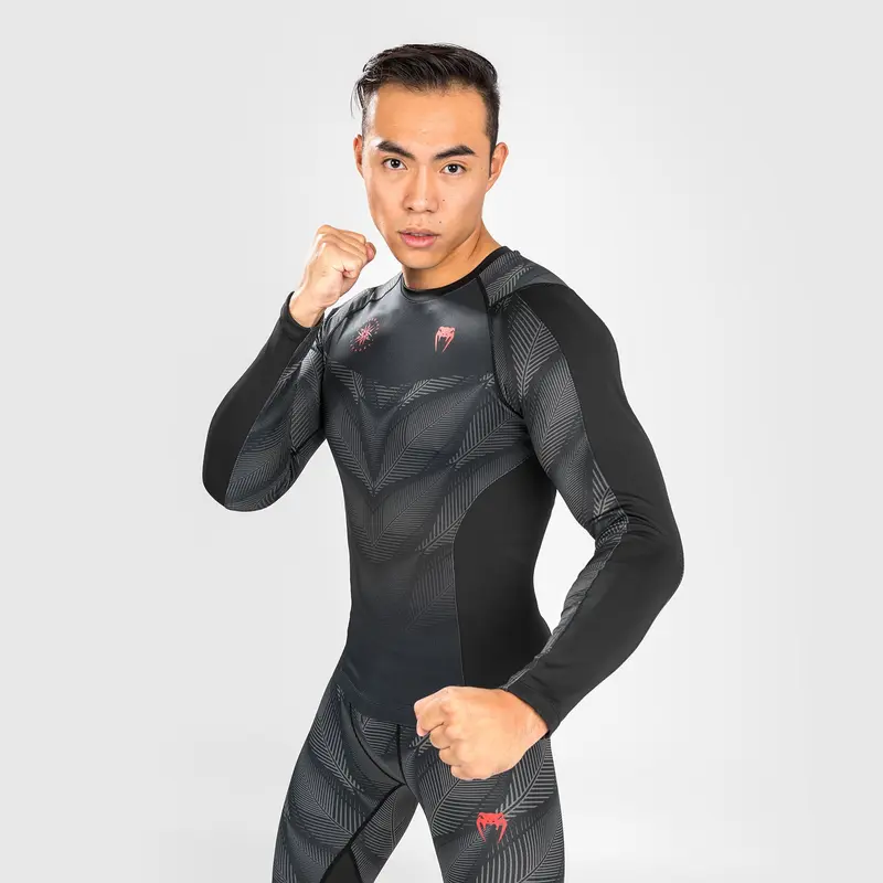 Rashguard Venum Phantom - Manches Longues - Noir/Rouge
