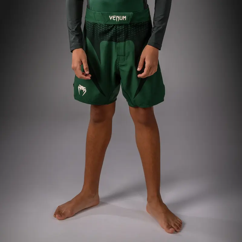 Short de Combat Enfant Venum Attack - Vert Forêt/ Blanc Cassé