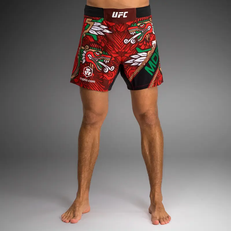 Short de Combat pour Hommes UFC Unrivaled by Venum Brandon Moreno - Rouge