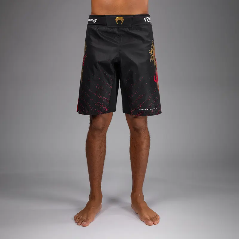 Short de combat Venum x TEKKEN 8 - Marshall Law - Noir/Rouge/Or