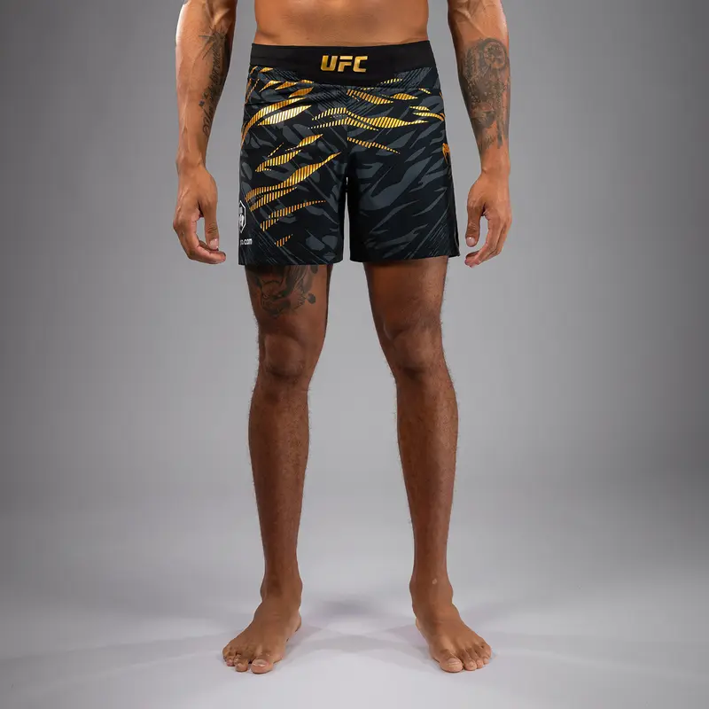 Shorts de Combat pour Hommes UFC Fusion by Venum Authentic Fight Night - Coupe Courte - Champion