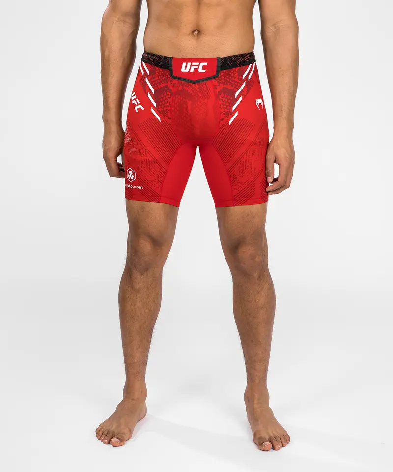 Shorts Vale Tudo pour Hommes UFC Adrenaline by Venum Authentic Fight Night - Rouge