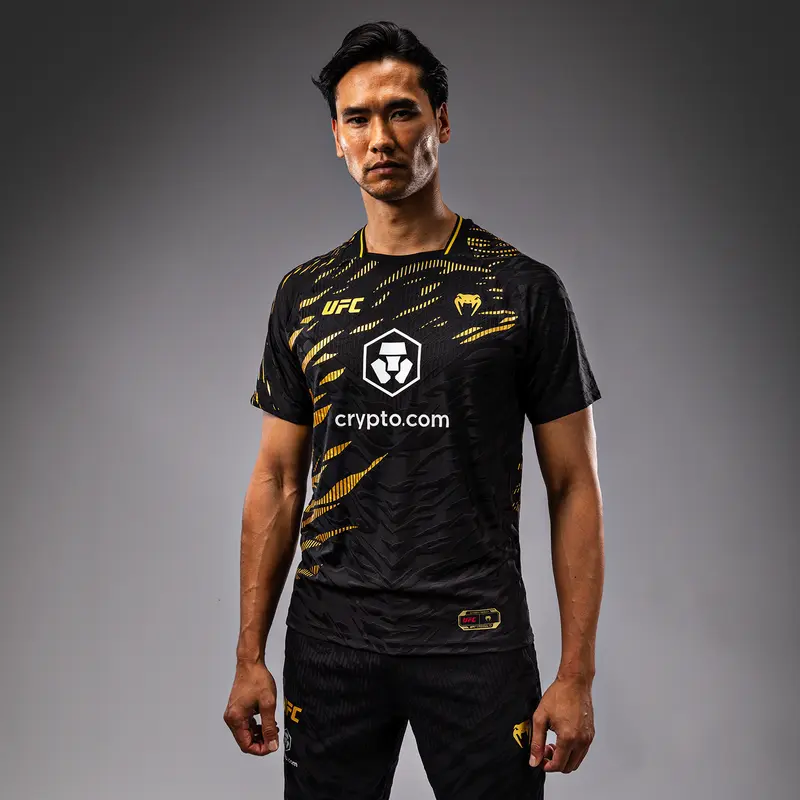 T-shirt Dry-Tech UFC Fusion by Venum Authentic Fight Night - Champion