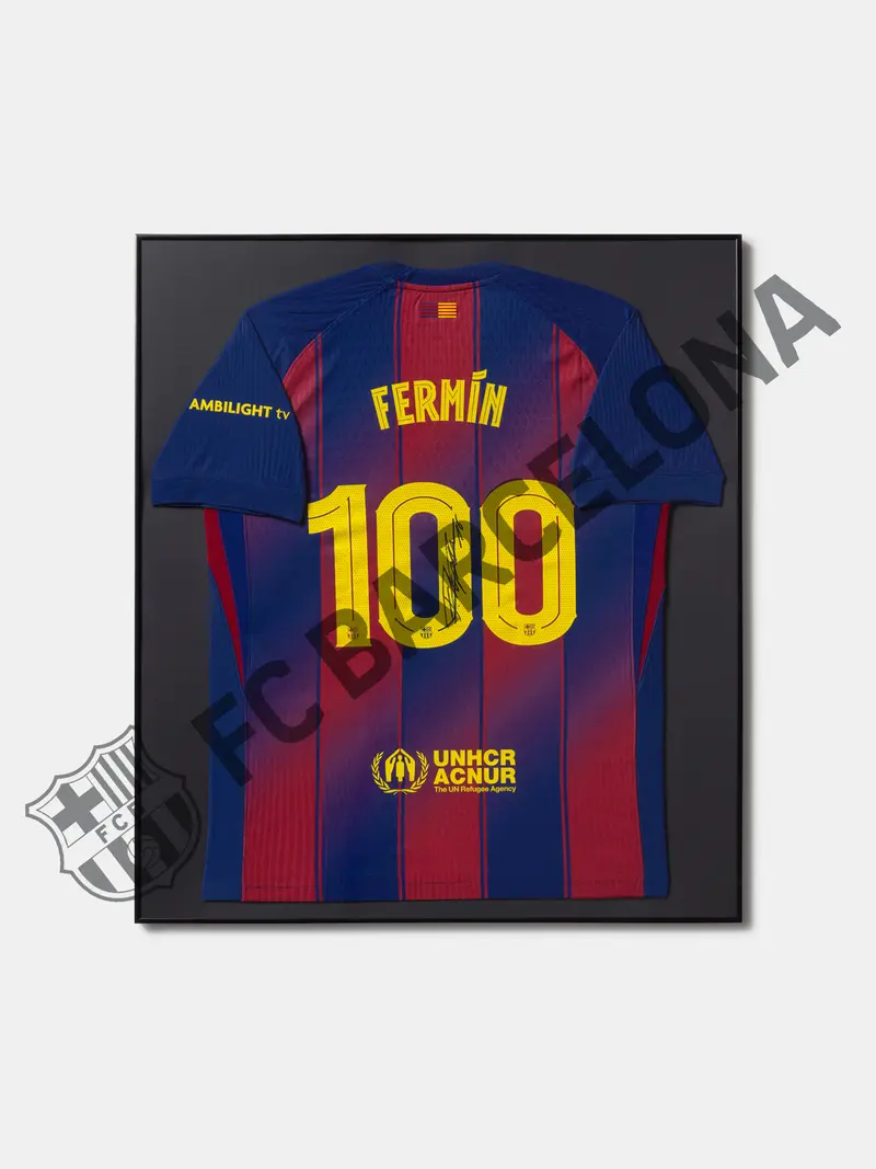 T-Shirt signed and framed Fermín 100 matches